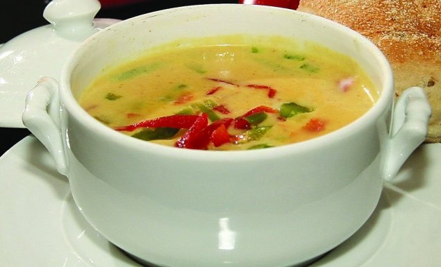 Pikante Gemüse-Curry-Suppe